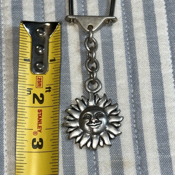 Vintage Sun Face Metal Keychain‎ Smiling Sun Boho Celestial Silver Tone 3.5" - Picture 2 of 3